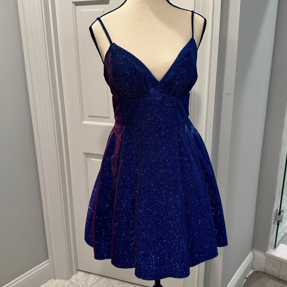 Dress blue shimmer bodice flare twirl mini skirt. BNWT. 9/10 / Small - Picture 1 of 10